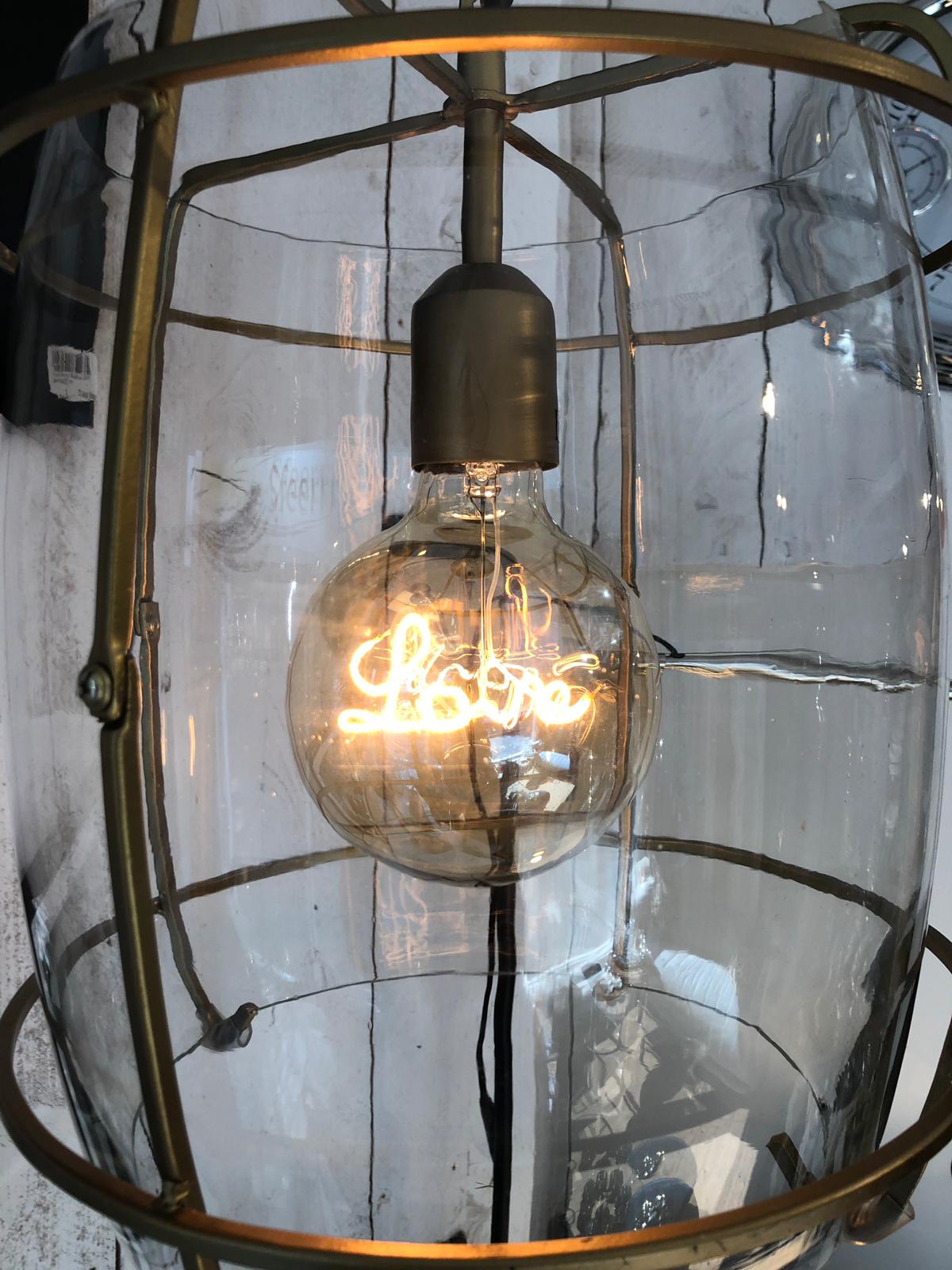 Love Hanging Lamp LED Bulb ~ Sfeerrr
