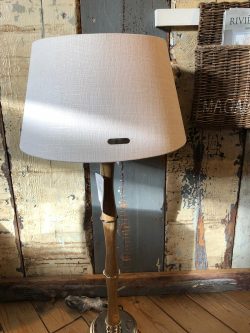 Chique Lampshade wh/gld 28x38
