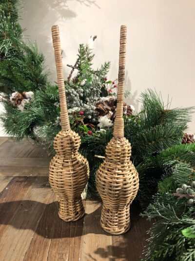 Rustic Rattan Christmas Peak