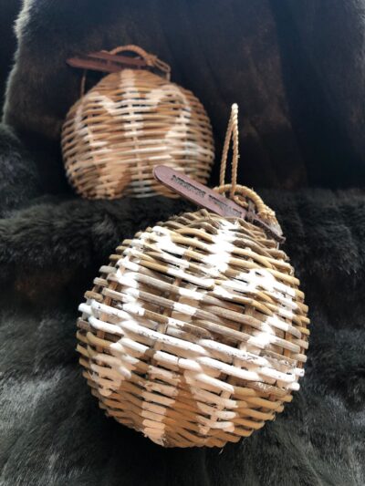 Rustic Rattan Lovely Bow Ornament Dia 11